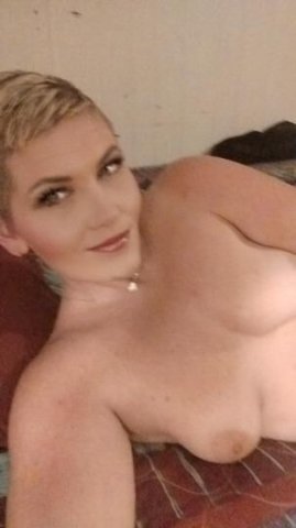 NAUGHTY Cougar Wednesday special 200 half hour🐝💕 - 1