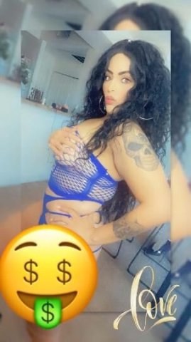 NEW IN TOWN INCALLS OUTCALLS CAR DATESCOME SEE ME NEWPHONE NUMBER !!!! FRESH TIGHT WET PUSSY HMU INCALLS AN OUTCALLS SEXY CURVY ITALIAN SQUIRTQUEEN - 1