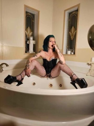 💦👅Cum over and let me take some frustration out on you 👅💦🏠IN CALLS🏠📞TEXT ONLY don't call please📞 - 1