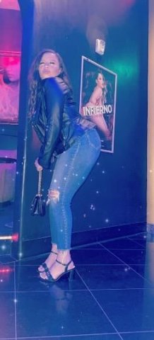 ✨ Vegas Girls in Town ✨ Show Us a Great Time ✨ - 1
