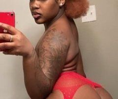 READY TO FUCK😏WILD SEXY & YOUNG🥵 OUTCALLS AVAILABLE 2 POP SPECIAL FOR $300 - Image 2