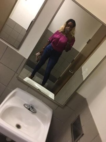 😜👄Ebony Goddess sparkle outcall special special special💖 ✨,💋👅bacck in town - 1