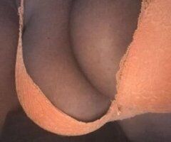 Washington D.C. escorts - INCALLS ONLY SERIOUS ONLY