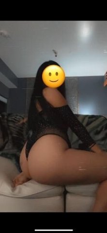 sexy latina - 1
