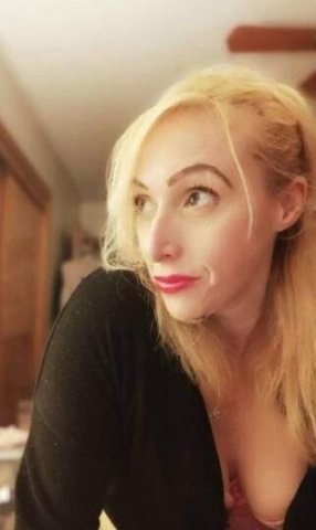 Gabby's fun backdoor lover - 1