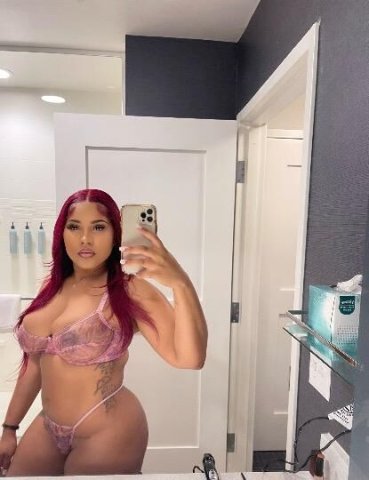 Hello Babes , Here for a Few Days Book Now b4 I Leave ✈ 📲 - 1