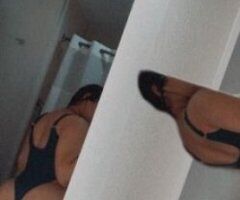 latina - Image 4