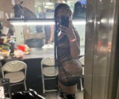 💦👅 UPSCALE SLUT READY TO TAKE ORDERS 👅💦 INCALL & OUTCALLS AVAILABLE 😘👅 - Image 1