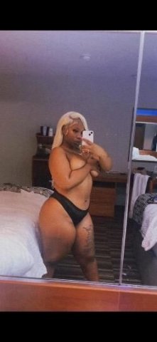 CURVACEOUS , SEDUCTIVE & WET 👅 AVAILABLE NOW 📲 - 1