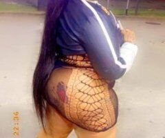lightskin tatted with a fat ass and some wet💦pussy - Image 2