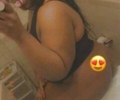 Evansville escorts - CHOCOLATE HERSHEY KISSES THAT LOVES TO MELT ALL ON YOU!🍫😘💦✨💯