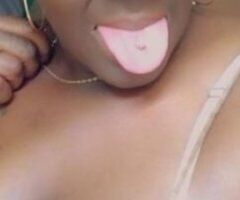 CHOCOLATE HERSHEY KISSES THAT LOVES TO MELT ALL ON YOU!🍫😘💦✨💯 - Image 5