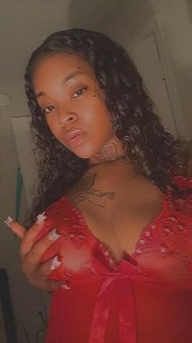 CreamY AsiA 🍦🍦💦 let me LiCc youR banana 🍌🍌 im Made made 4 YOU 😍😍🥰🥰🥰🥰 - 1