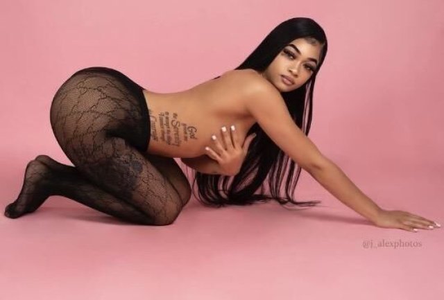 ♀🥰EAST COAST BARBIE - 1