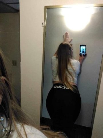 Fetish friendly freak! - 1