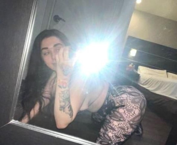 Bigg Ass,Tight and Wet Pussy.Get The Experience Of A Lifetime - 1