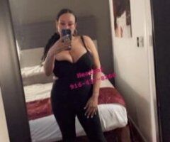 Super Busty 38 H Cup Hottie IN & OUT AVALIBLE - Image 4