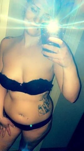 sexy bombshell incall/outcalls - 1