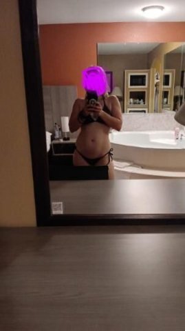 Sexy Hot Girl in town 2 - 1