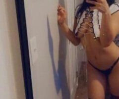 brunette bombshell - Image 2