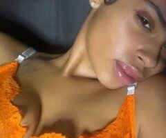 New to the city lit & pretty 😘 - Image 5