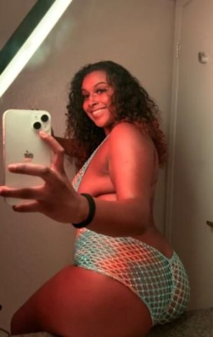 💦💋 Rare Busty upscale sweetheart here to please your every desire 💋🤍 - 1