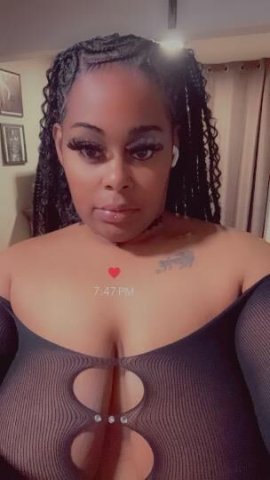 CHUBBY N CHUNKY💦🍒𝑩𝒆𝒕𝒕𝒆𝒓 𝒏'💦𝑾𝒆𝒕𝒕𝒆𝒓🧨⚠🌟PRETTY 🍑THICKK ♤ FINEE🍑💦😘 A THROAT THAT MAKES YOU FEEL LIKE YOUR IN HEAVEN💦🥵 LET ME USE IT ON YOU 💦 - 1
