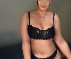 European Bombshell❤ - Image 2