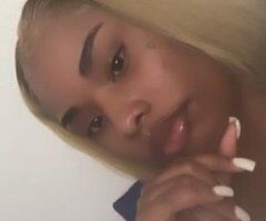 AVAILABLE 24/7 💕 - Image 2