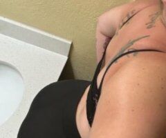 Grand Rapids escorts - Winter is the Coldest, lets meet!!
