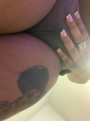 🥰BADDIE WITH A FATTY 🥰 INCALL/OUTCALL EAST - 1