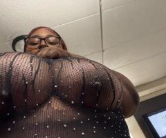 early morning birds specials until 12 BBW lovers - Image 2