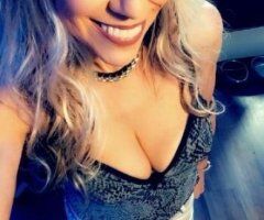 North Bay escorts - SEXY BUTT SLUT/THROAT GOAT EAGER TO PLEASE