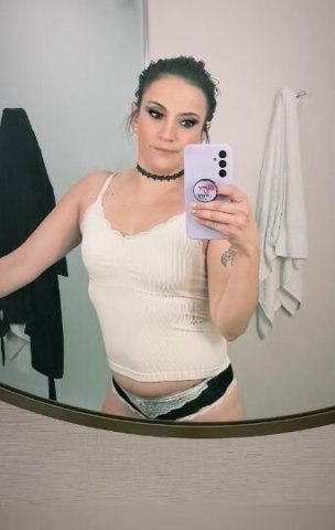 Always hot, wet and ready💦😉😘 HUMPDAY INCALL SPECIAL 280 H 160 HH usually I don't do QVs but today 110 QV🥳💖🥰 - 1