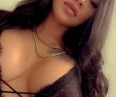 New girl in town 💜 - Image 2