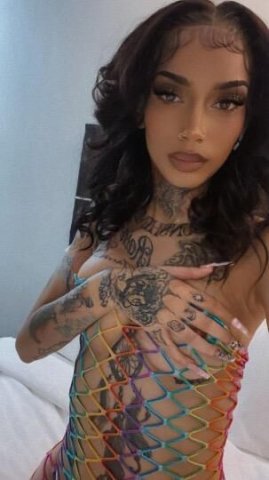 ONE NIGHT ONLY CUM INDULDGE WITH 2 GIRLS - 1