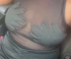 Wet and Sexy 😘💦 - Image 4