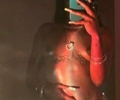 Cincinnati escorts - - i had a long day , lera chill while it rain .