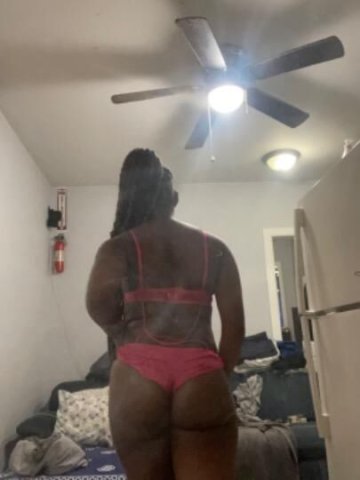 2 girls 🍆 I'm 100% Independent 420 Friendly💋 I am available Now incalls only 💟 - 1