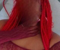 Palmdale/Lancaster escorts - 5/11 slim/thick MODEL type chick !!! 👅♥(My pics with Red Braids were taken 11-15-24)