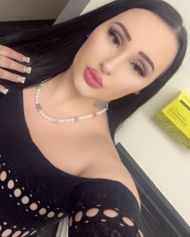 gorgeous goddess - 1