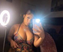 San Gabriel Valley escorts - Heay daddy 🍆💦sexy brown skin , fat ass 💦💦deepest throat