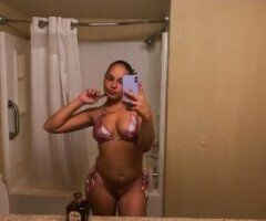 yella 💦💛 - Image 2