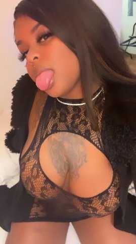 IN TOWN 😍💦 - 1