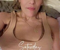 Fayetteville escorts - GENTLEMEN START YOUR ENGINES OR COOL THEM OFF WITH ME, either way im the real deal!