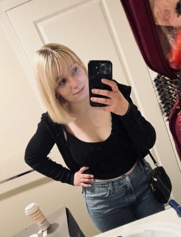 Girl next door cutie available in SAN FRANCISCO INCALL or OUTCALLS ❤️❤️ - 1