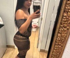Blasian Queen 👑💋 Sensually Seductive 🥰 - Image 8