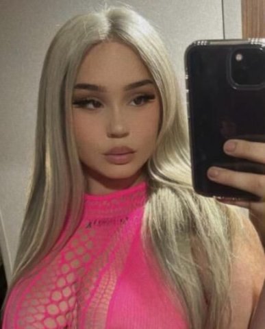 IN TOWN TONIGHT ONLY❄Snowbunny❄ - 1
