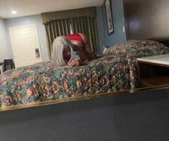 sexc wet yella 💦🍑🤪‼💖😘 - Image 2