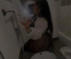 HEY BABY ITS LIV IM BACK 💦 - Image 4